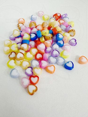 Plastikiniai karoliukai "Širdelės", 7x8x4mm, MIX spalvos, 40vnt