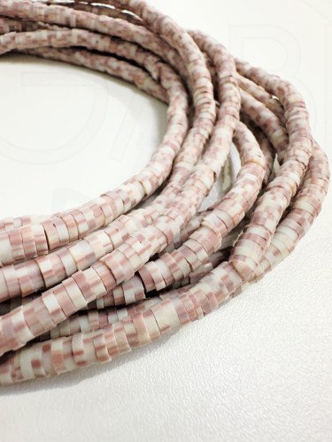 Polimerinio molio karoliukai, baltos, smėlio spalvos, 4x0,5mm, 40cm