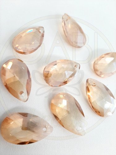 Stiklo pakabukai, lašo forma, šampaninės spalvos , 22x13x7mm 2vnt