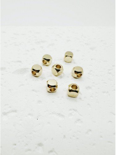 Nerūdijančio plieno intarpai, aukso spalvos, 4x4x4mm, 4vnt