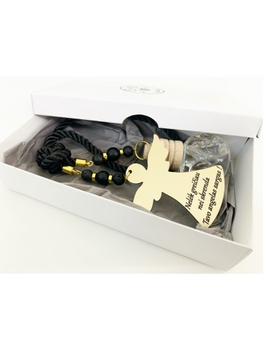 Automobilio pakabukas su angelu ir kvapu