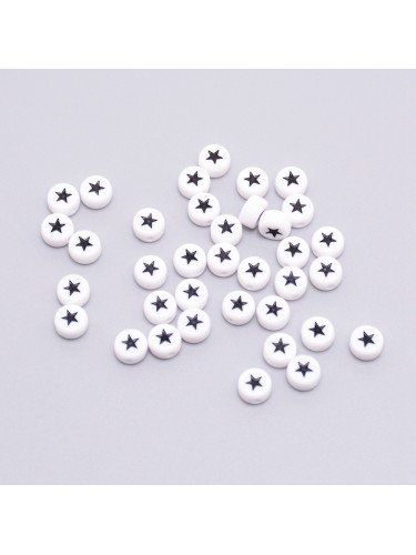 Plastikiniai karoliukai, "Žvaigždelės baltame fone", 7x4mm, juodos spalvos, 25vnt